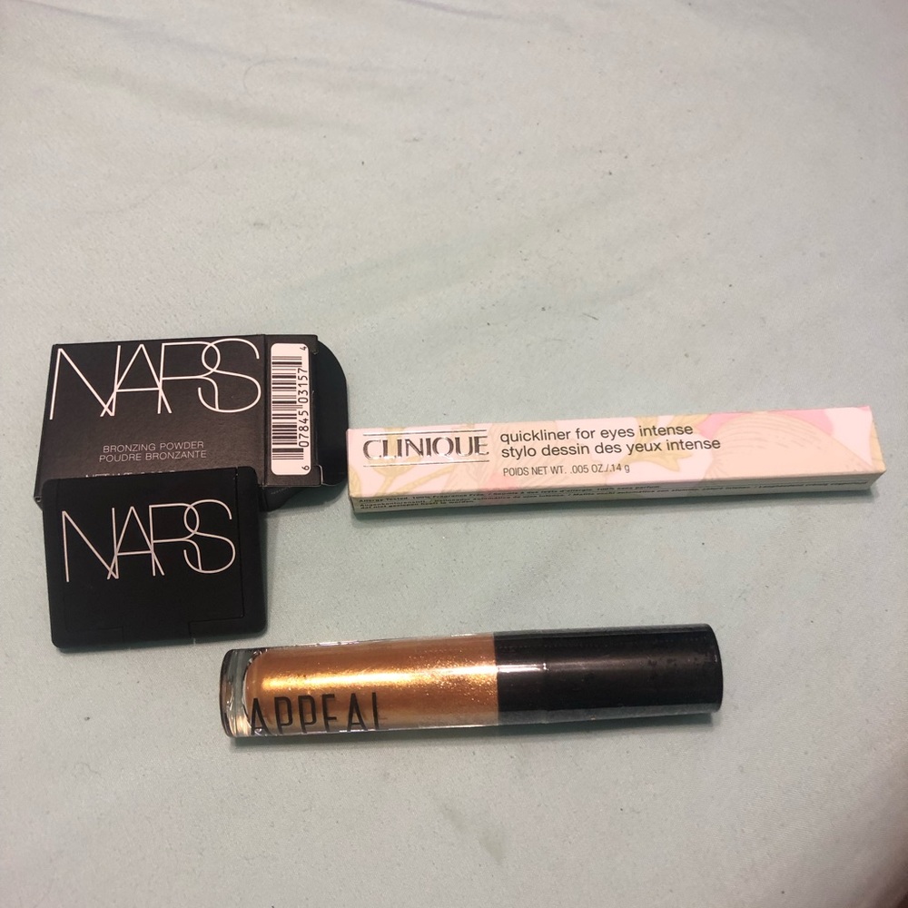 BNIB Makeup Bundle